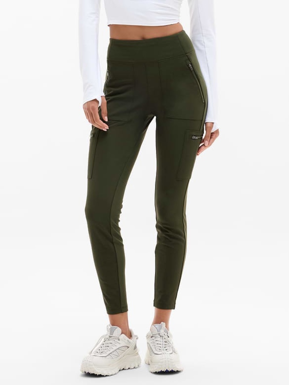 Athleta Headlands Hybrid Cargo II Tight 2 Peat Hiking Leggings